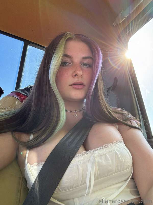 wanna take a drive? 💖