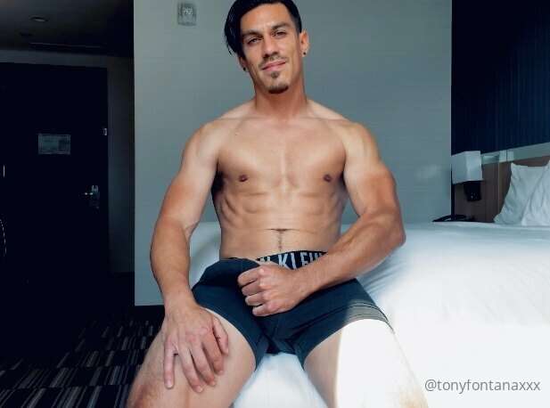 Getting ready for a photo shoot...got so horny i couldnt hel.. 1