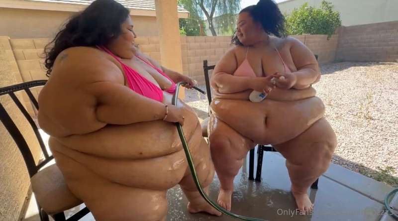 Hehehe my first collab 🙈🙈❤️ and its with @ssbbwbrianna Video.. 3