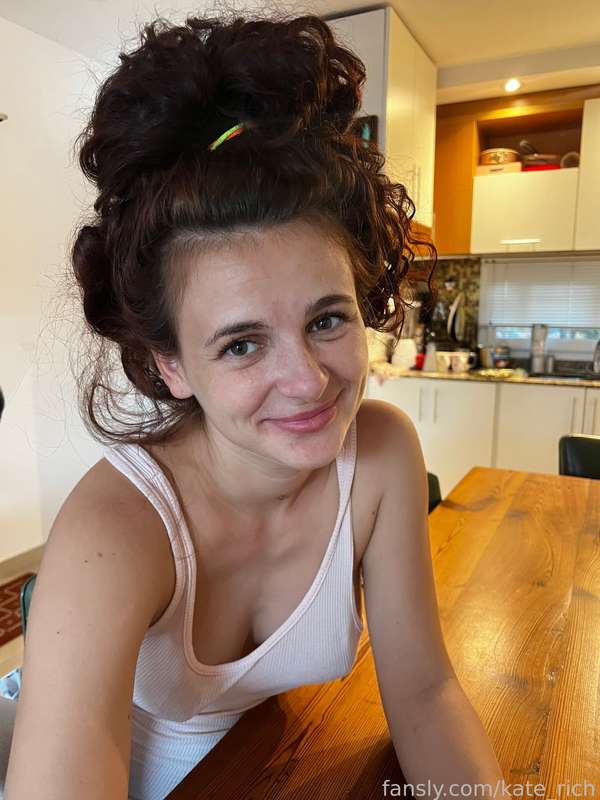 Kate_Rich - Fansly - 17 May, 2023 10