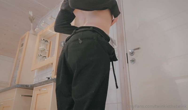 Bussy B)  5