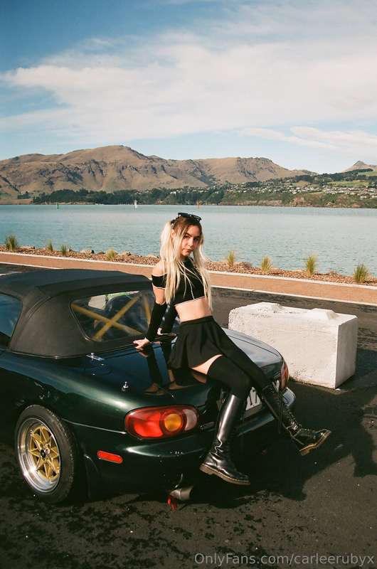 Car girl's first shoot with the nb 