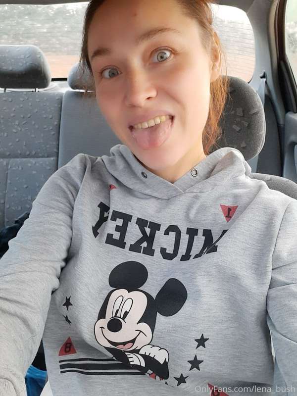 Do you want me to give you a blowjob in the car?