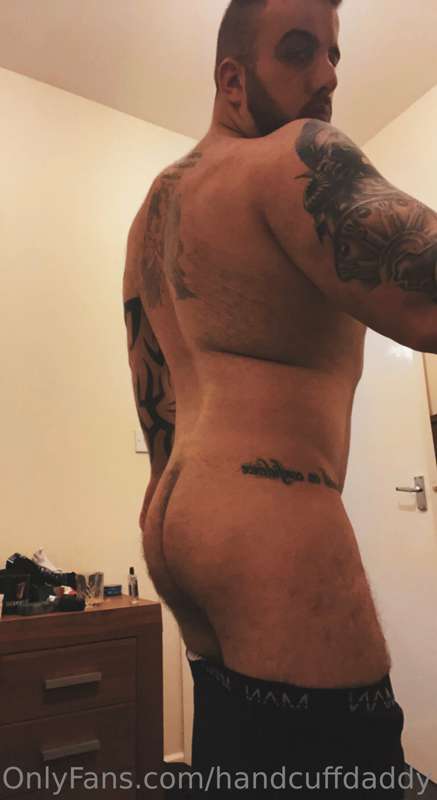 Swipe right…. 🥩❤️🍑🍆💦 5