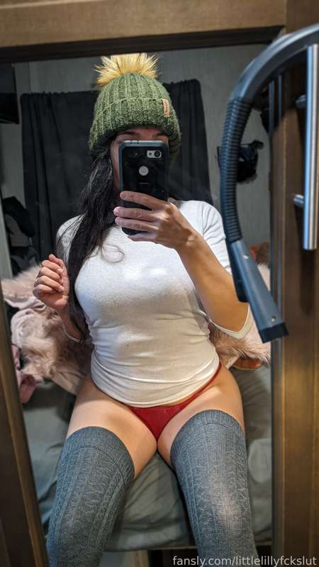 Littlelillyfckslut - Fansly - 16 Apr, 2022 9