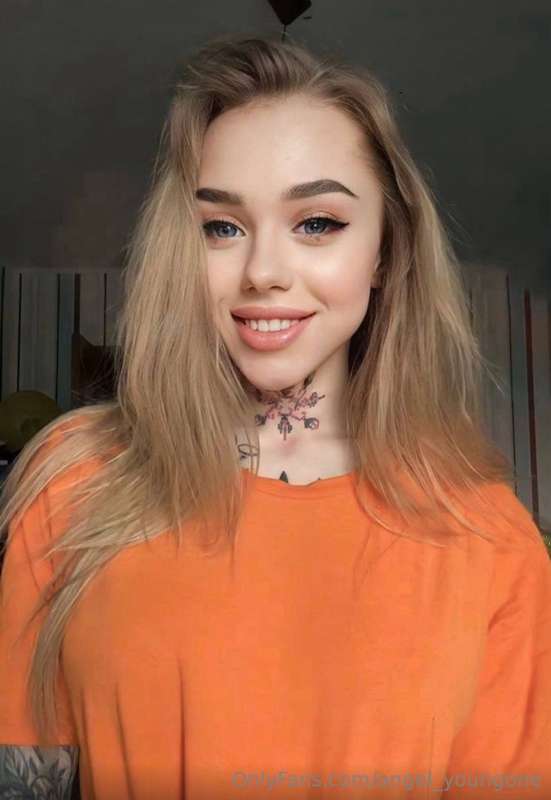 @sexy_ariel 💦💦 I want to look into your eyes and feel your d..
