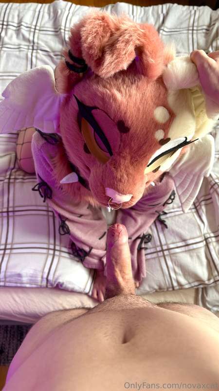 Put it in my mouth already!!! >~<