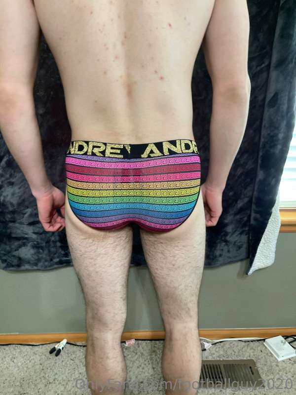 Andrew Christian looks pretty good on me! Set 4 11