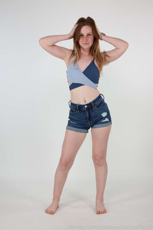 Chelseymarieofficial - Fansly - 03 May, 2025 16