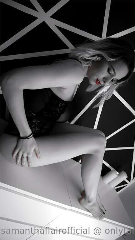 Black & white 2