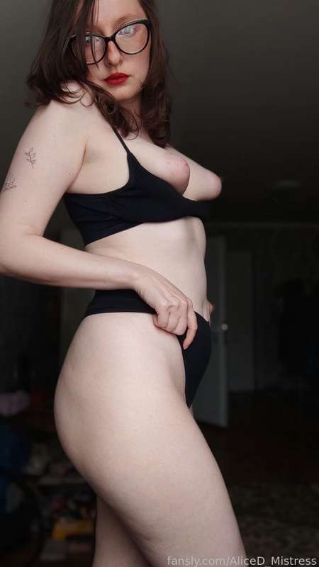Aliced_Mistress - Fansly - 10 Nov, 2023 17