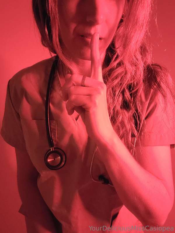 ## *⛑️ Quiet Please 🏥*