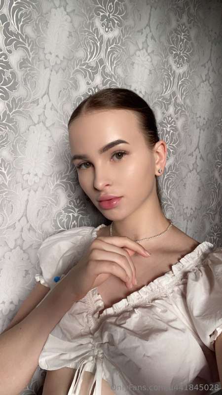 Maryy_18 - Onlyfans - 19 Sep, 2024