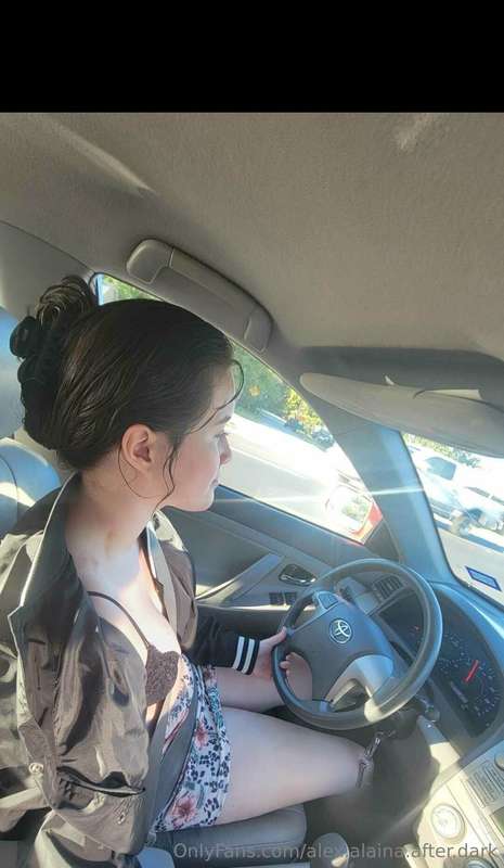 Thinking about pulling up her skirt as she drives ;)