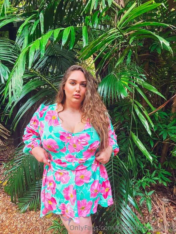 I love the pop of colour in my outfit