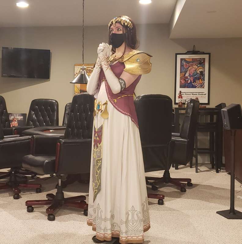 Twilight Princess Zelda part 2~! I will use my sword on u 20
