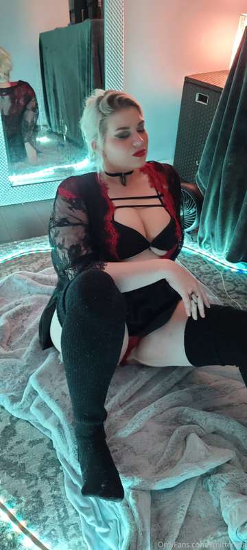 Seductress pt 1. 11