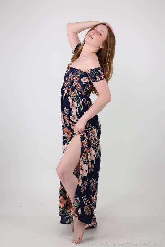 Chelseymarieofficial - Fansly - 06 May, 2025 14