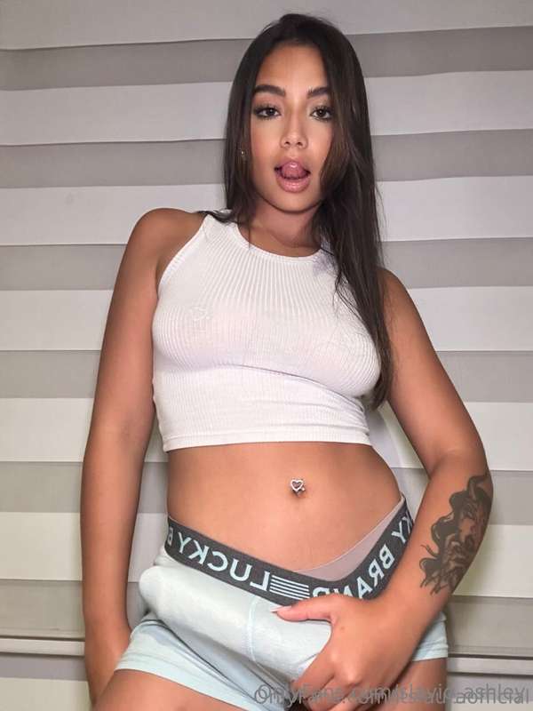 💥 YOUR WILDEST FANTASIES START HERE @itslauraofficial 🌶You t..
