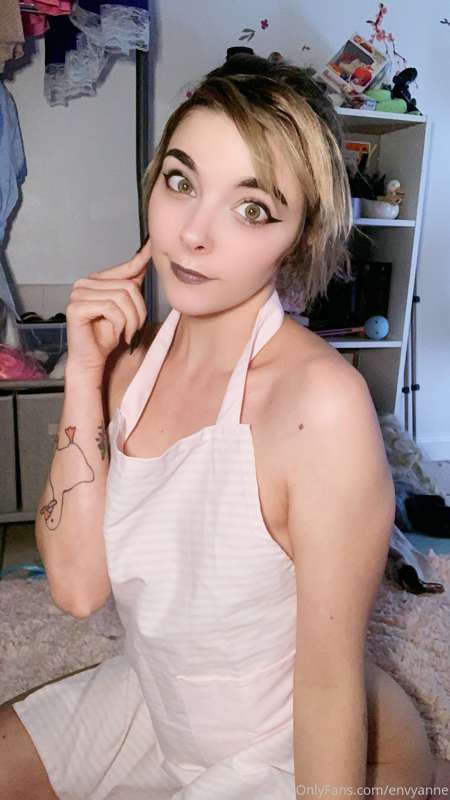 Good morning, Master! What’s my objective for today? ^_^ 5