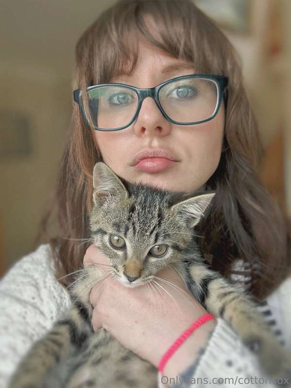 Here’s another blog-y post where I just complain again becau.. 6