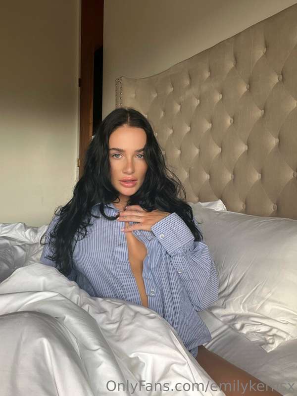 dont plan on leaving my bed all day ❤️