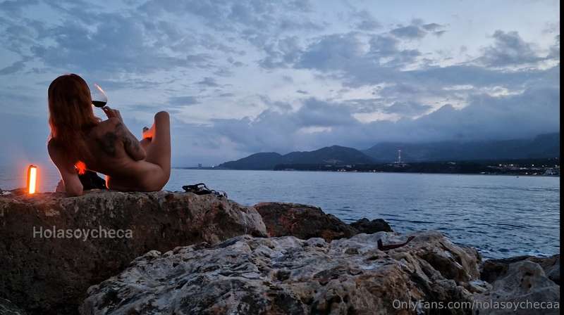 Is this the dream ? Beach, wine and naked horny woman. What ..