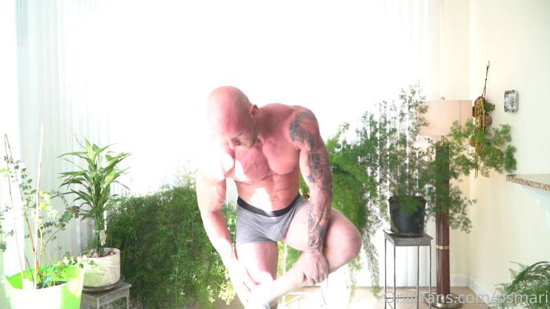 Here's another raw and unedited clip of Nick doing his first.. 1