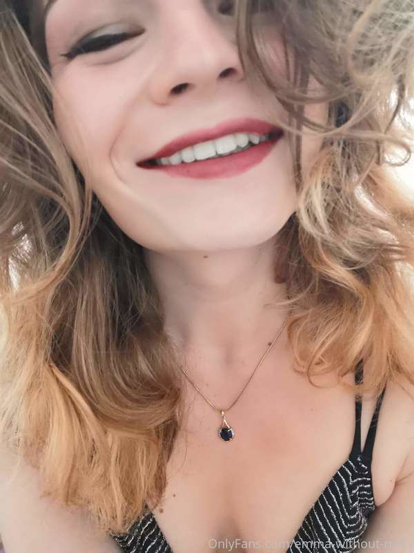 Just smile girl