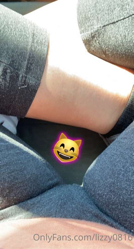 Lizzy0816 - Onlyfans - 14 May, 2022