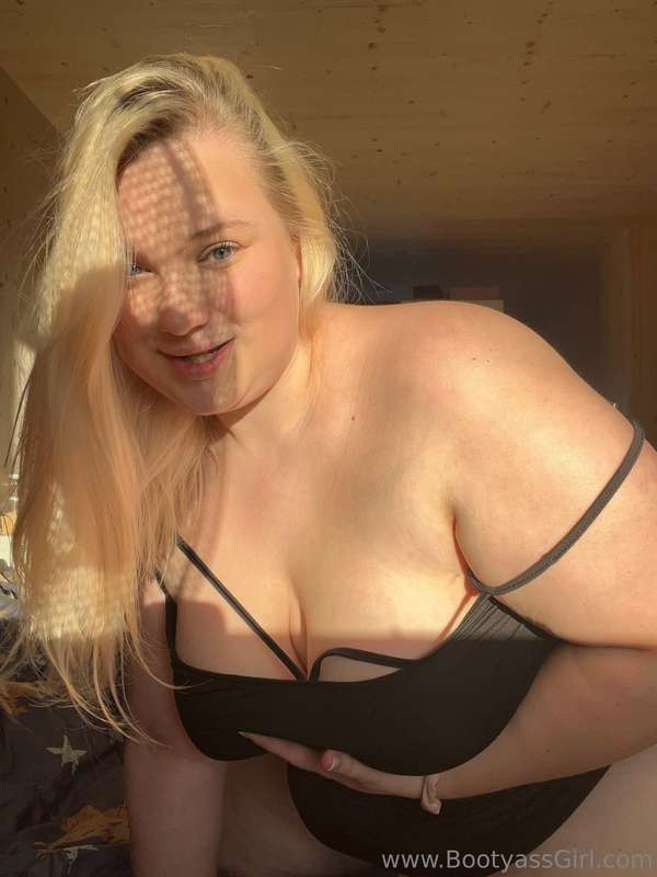Big ass 🍑😈 8