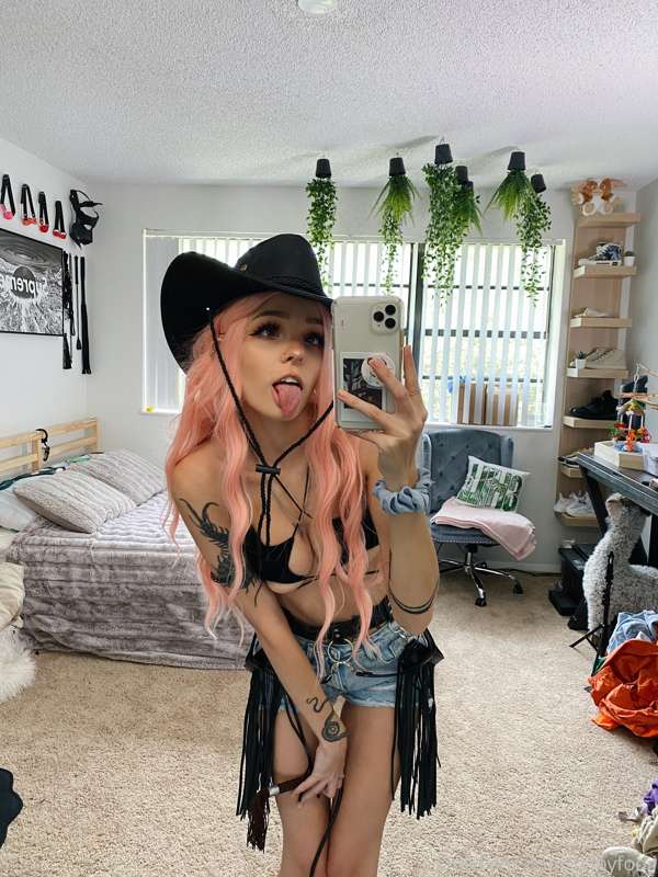 Cowgirl pt. 3 plus some extras 🖤 13