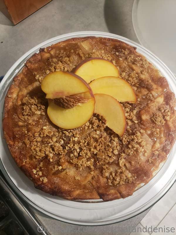 WOuLD YOU EAT My PEACH PIE ?? 🥧🥧🍑🍑🥧🥧🍑🍑🍑🍑🍑🍑🥧🥧🥧 2