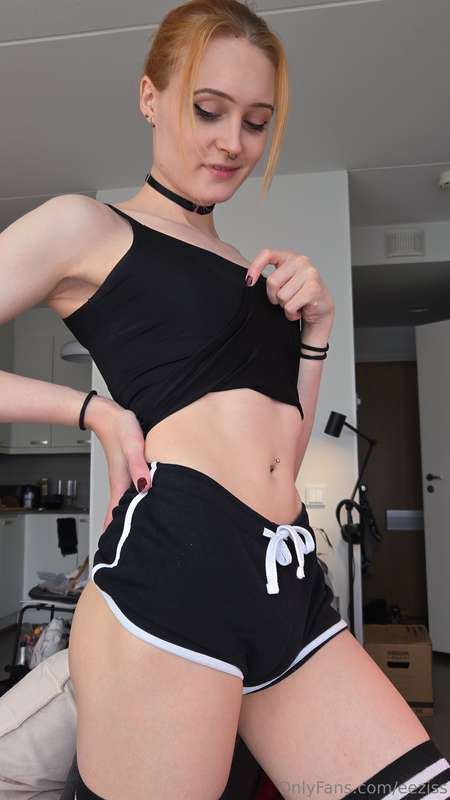 Eeziss - Onlyfans - 03 Jun, 2025 1