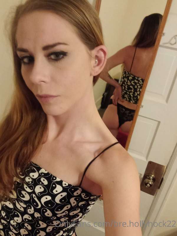 Happy hump day everyone! 😉❤ 3