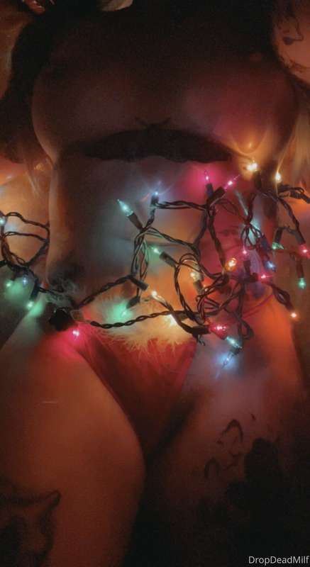 Mmm 3 more days If you make it onto my naughty list ill puni..