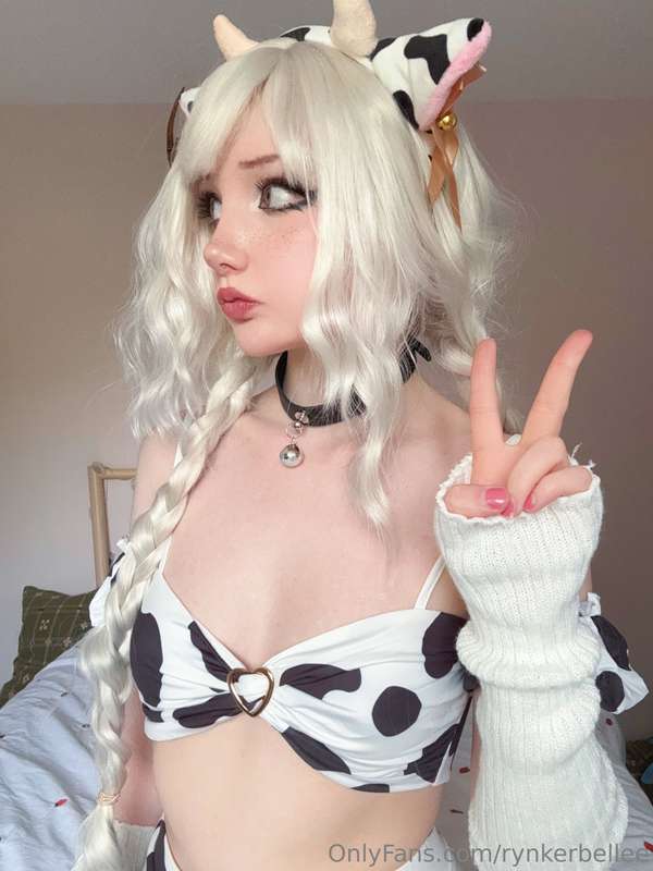 Yuh bitch im a cow bitch im a cow im not a cat I dont say me.. 7
