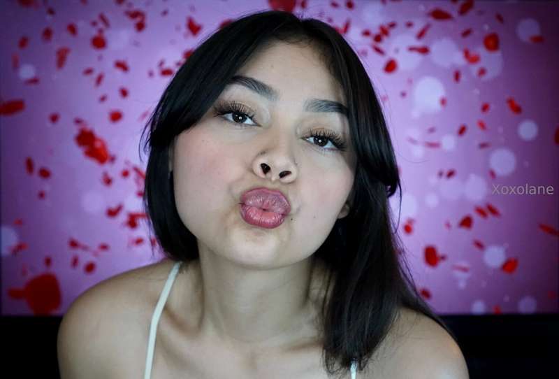 any plans for v-day? 💕 5