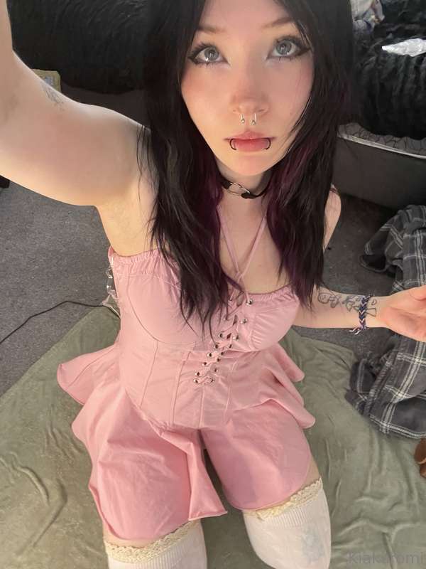 Pretty in pink 3