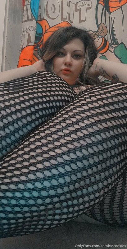 My newest bodysuit, like it? Definitely making some videos i.. 11