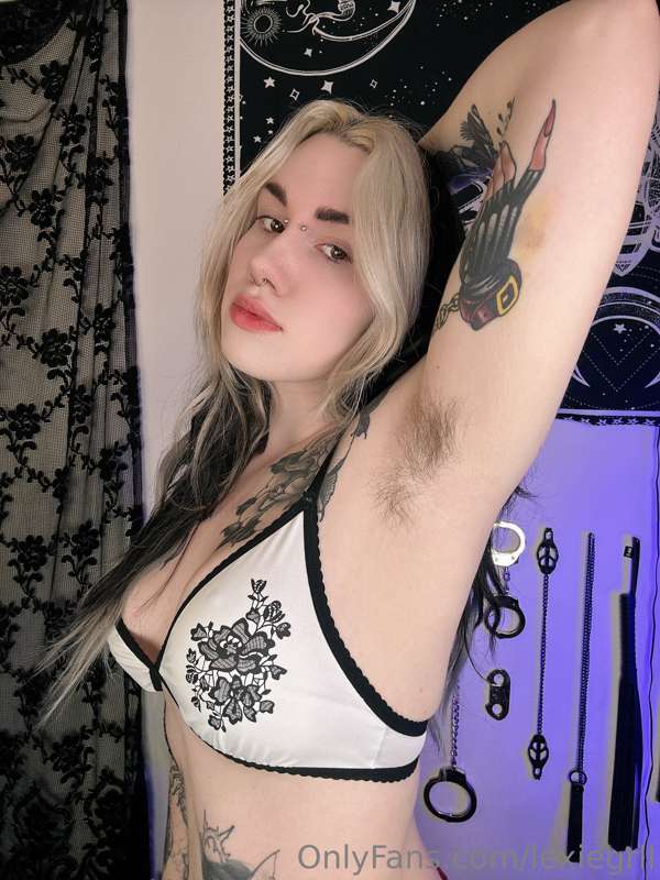 For my hairy pit lovers 🖤 3