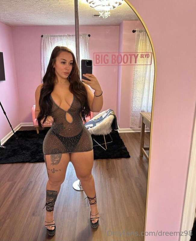 outfit check, is it daddy approved?