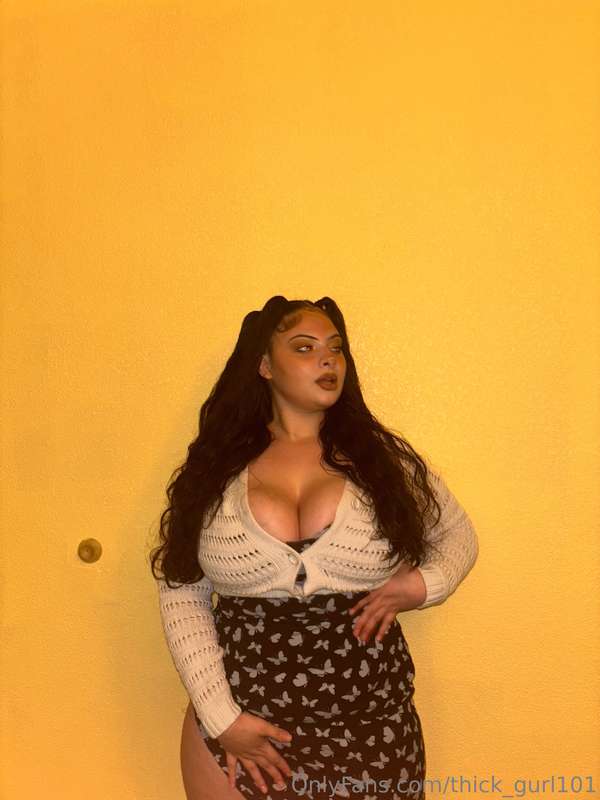 Keep swiping babe  1