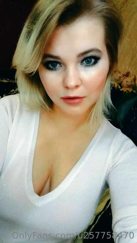 you can subscribe to my second profile to watch more of my v.. 8