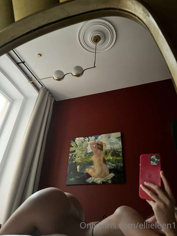 I’m so in love with the pics I made today🐰😍😍🥰
What u think?😝 23