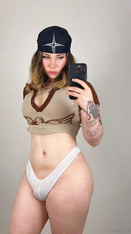 yet another sexy picture of the meowriza