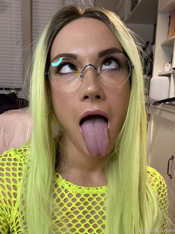 You guys didn’t think I’d forget to take an ahegao pic in my..