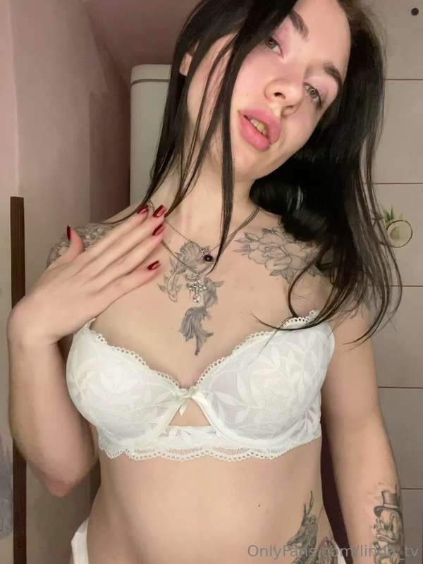 What is your favorite color of underwear? 👙🤭