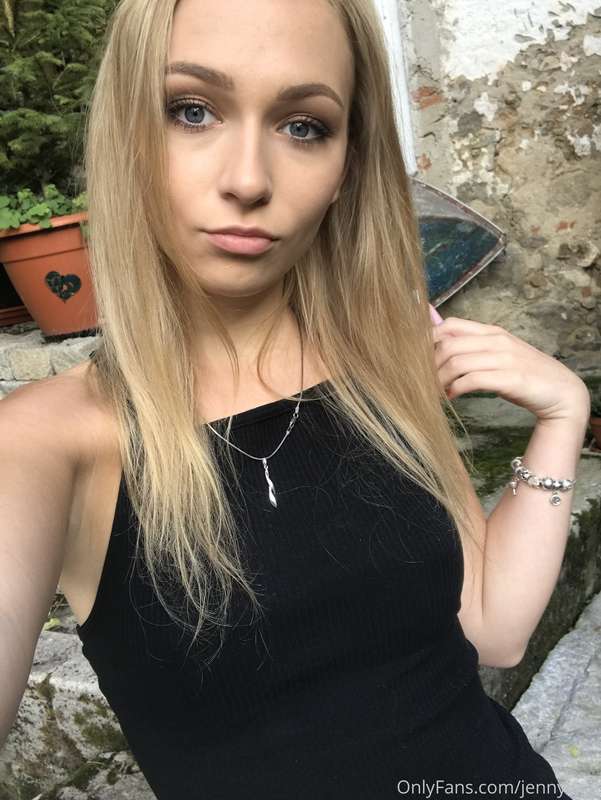 Selfie time!!!❤️🥰😍😈 3