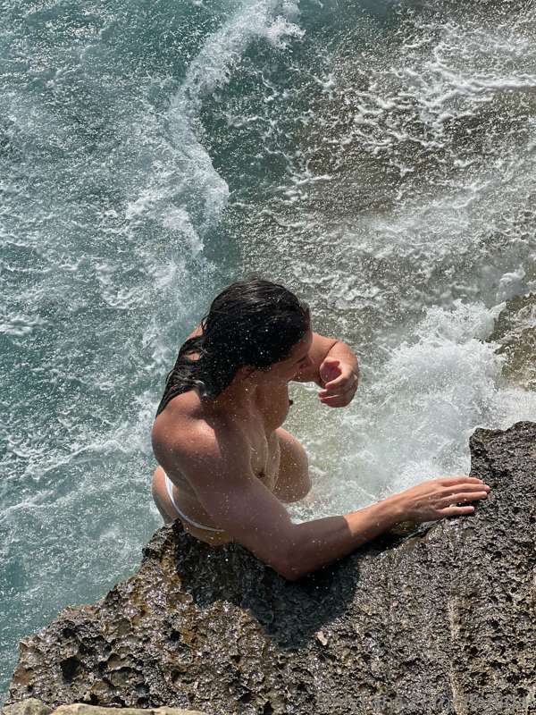 Back into the sea 1